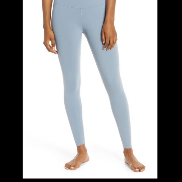 Alo Yoga Blue Haze